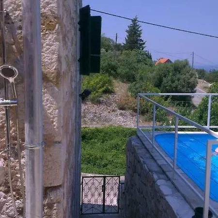 Bobovisca, Old Stone House With Private Pool *