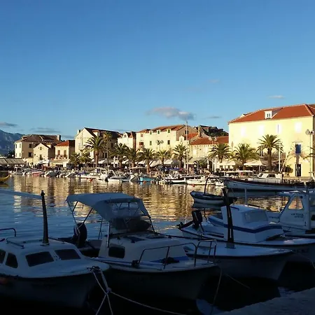 Bobovisca, Old Stone House With Private Pool Holiday home