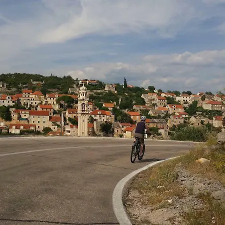 Bobovisca, Old Stone House With Private Pool Holiday home