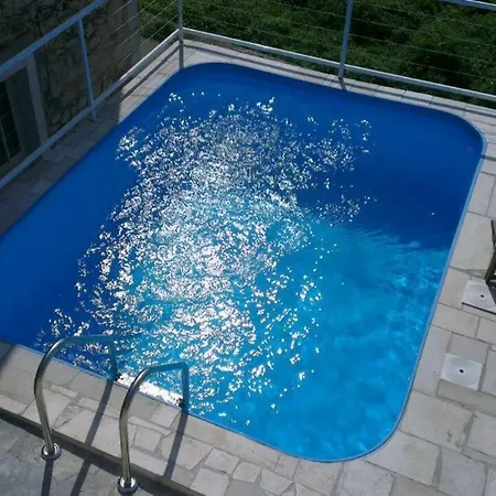 Дом отдыха Bobovisca, Old Stone House With Private Pool *