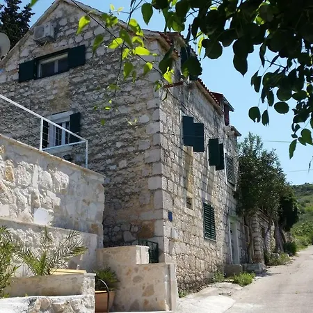 Nyaraló Bobovisca, Old Stone House With Private Pool Bobovišća
