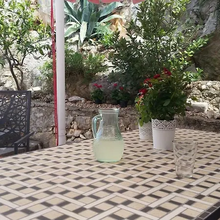 Bobovisca, Old Stone House With Private Pool * Bobovišća