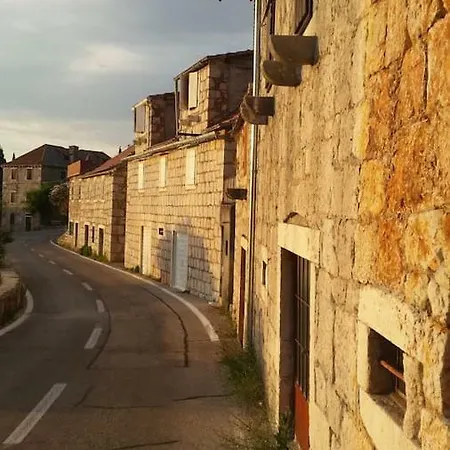 Bobovisca, Old Stone House With Private Pool Nyaraló